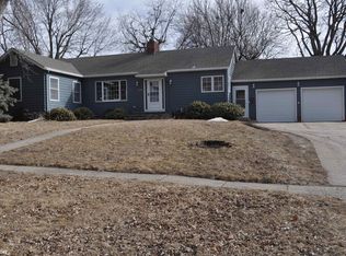 1314 N Crawford St, Carroll, IA 51401