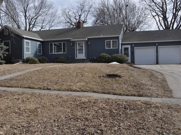 1314 N Crawford St, Carroll, IA 51401