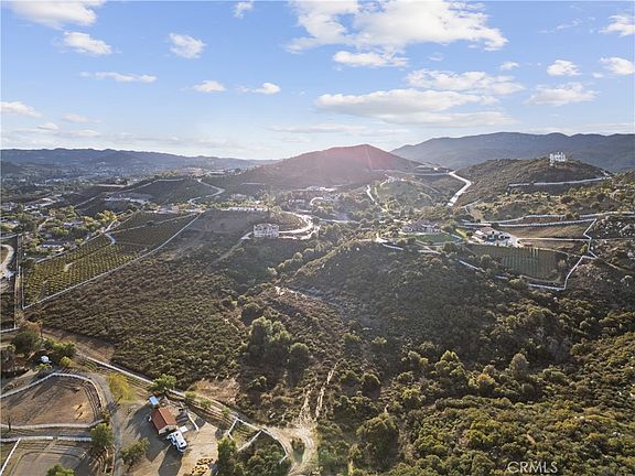 4th image of 21903 Los Robles Rd #D