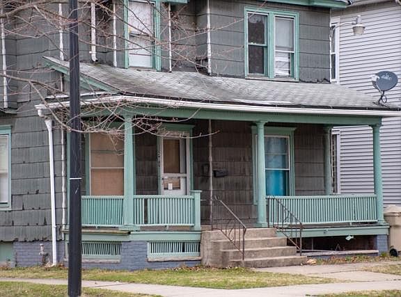 2nd image of 501 N Lafayette Blvd