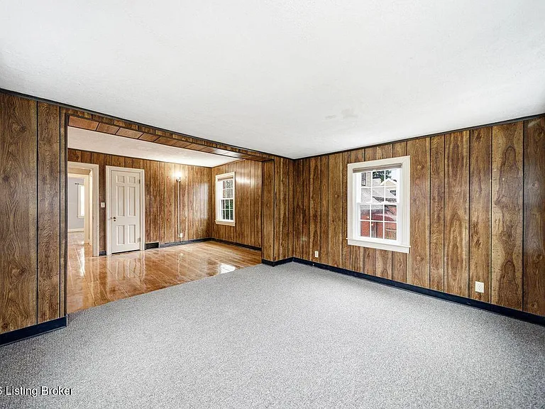 1209 Valley Dr — Photo 16