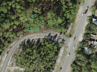 117 Plantation Dr, Carrabelle, FL 32322