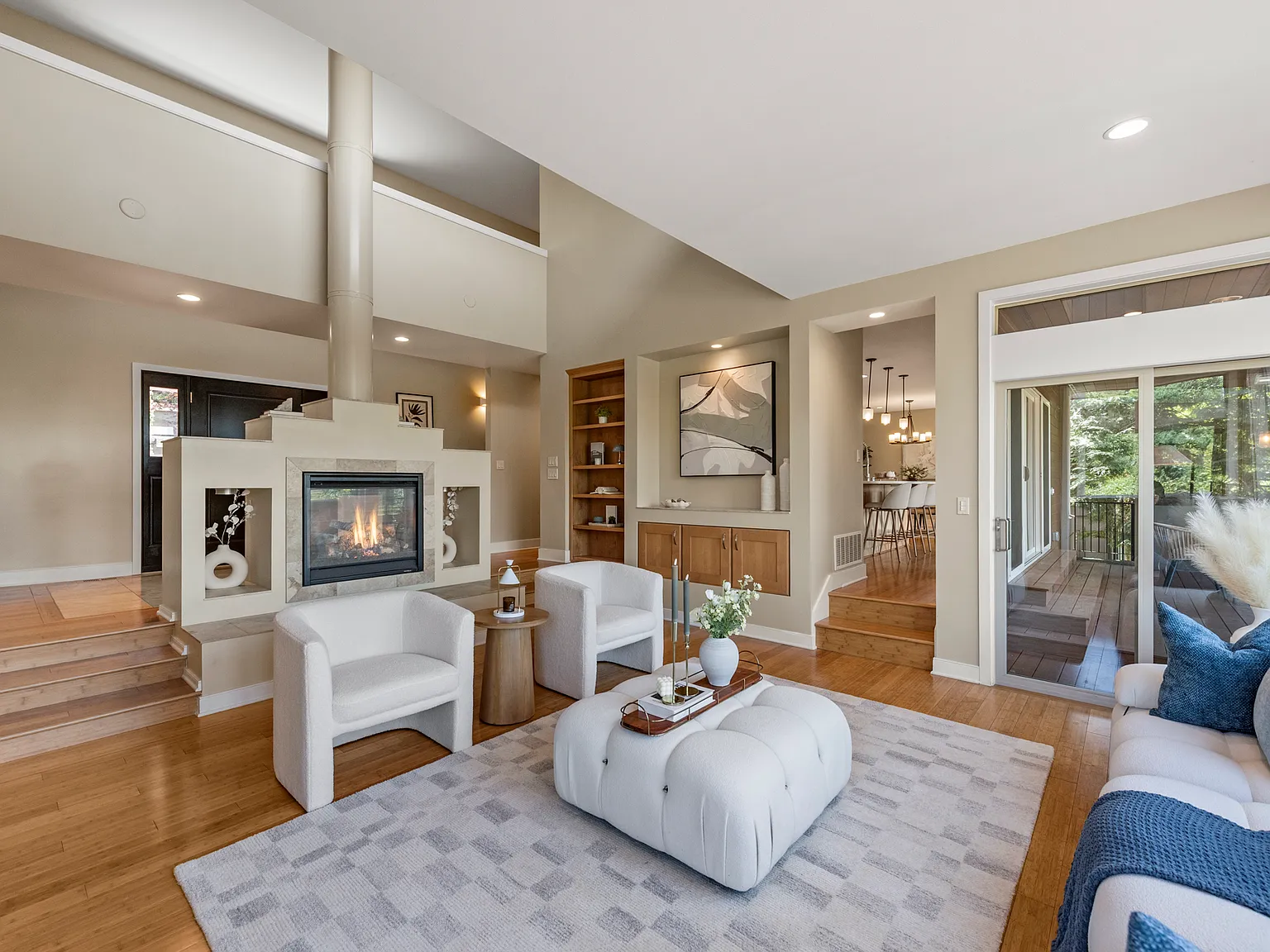 4 bed, 3320 sqft, $7,250 — Photo 3