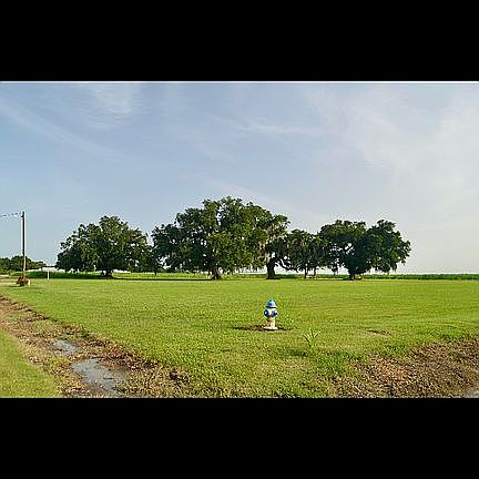 3rd image of 4235 Highway 1