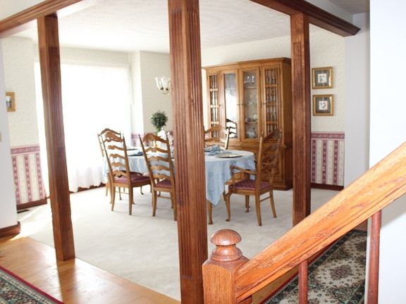 5th image of 305 Township Road 1539