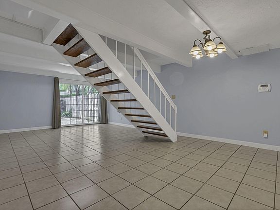 4th image of 169 Brandywine #A