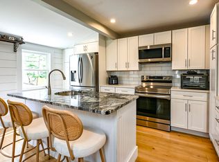 32 Longfellow Drive, Cape Elizabeth, ME 04107