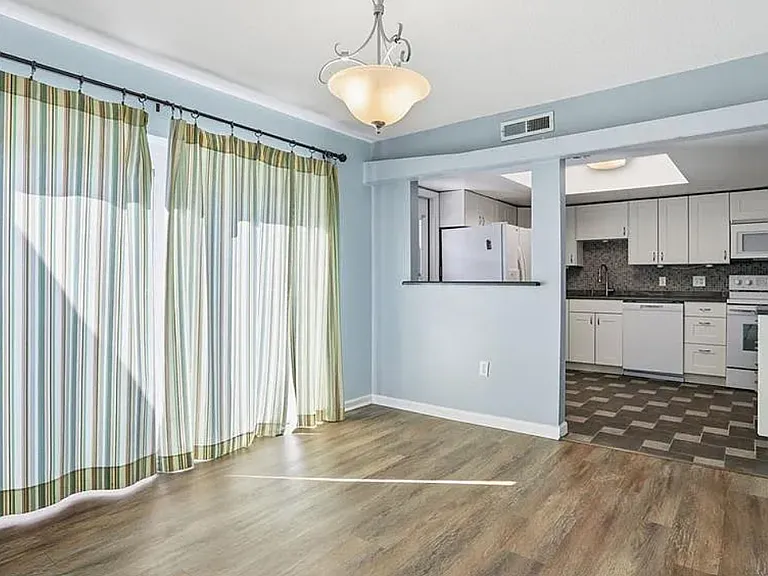 161 Lago Vista Blvd — Photo 8