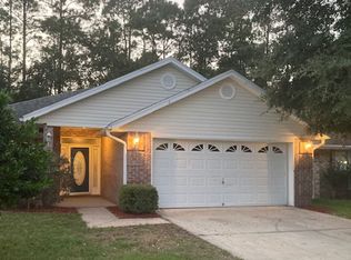 7336 Ironside Dr W, Jacksonville, FL 32244