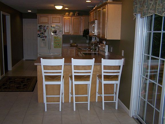 Eat in Kitchen