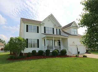 22426 Harbor Towne Dr, Carrollton, VA 23314