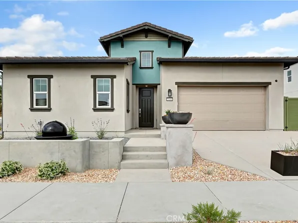 17148 Kent St, Hesperia, CA 92345