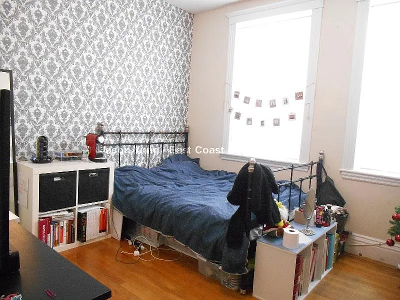 31 Gardner St #5