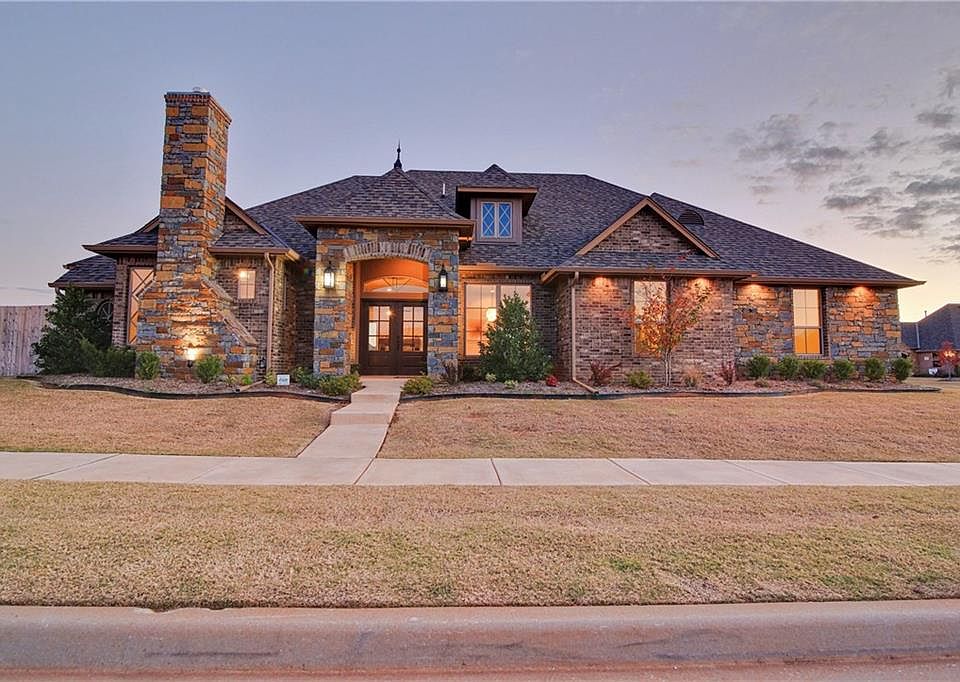 1st image of 3428 Sagebrush Pl