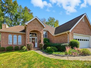 106 Zimmerman Dr, Fort Mill, SC 29708