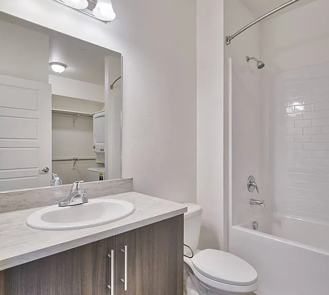 Eden Apartments — Photo 30