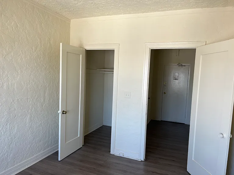 627 1/2 S Normandie Ave #A508 — Photo 7