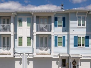 213 English Cove Ct, Gulf Breeze, FL 32561