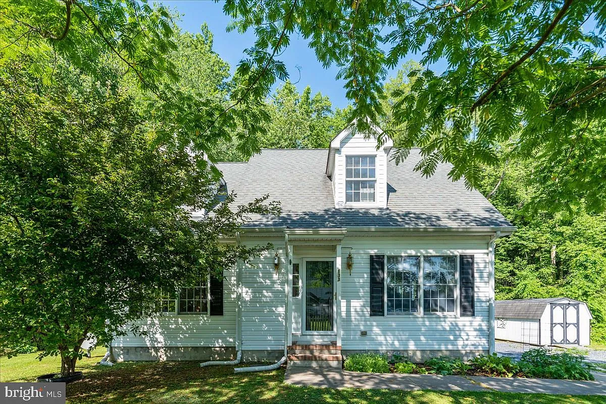 133 Sawmill Ln photo 1