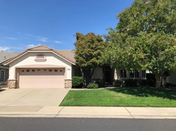6137 Rose Garden Ln, Roseville, CA 95747