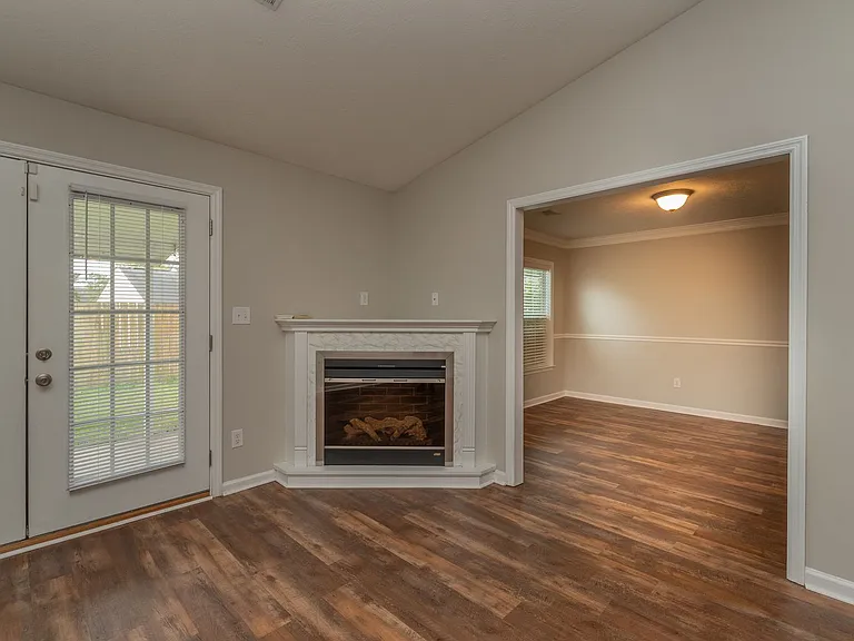 7010 Antilles Dr — Photo 12