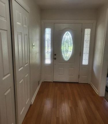 2nd image of 725 Mohawk St