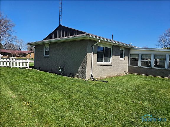 5th image of 4 Orchard Ct