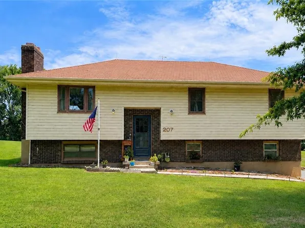 207 Evergreen St, Wood Heights, MO 64024