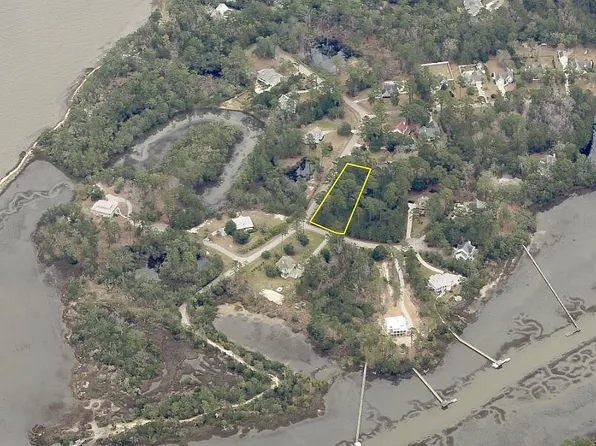 13 Wood Ibis Rd, Hilton Head Island, SC 29928