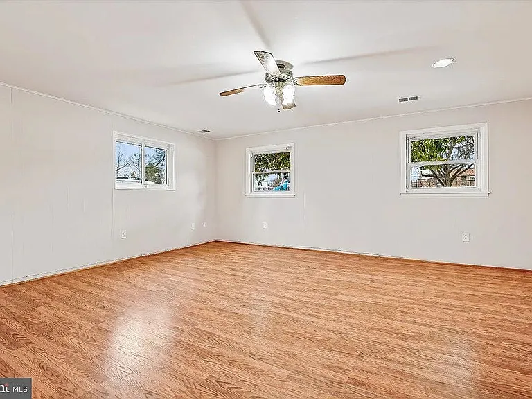 11505 Monticello Ave — Photo 14