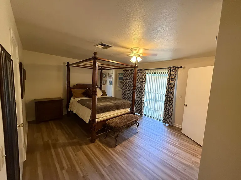 340 N Capitola Ct #2 — Photo 9