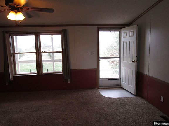 3rd image of 7172 Lake Dr