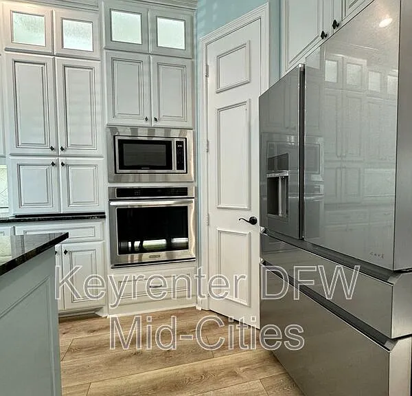 2417 Creekside Cir S — Photo 23