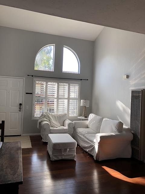 1st image of 4095 Rosenda Ct