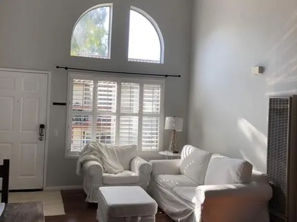 4095 Rosenda Ct, San Diego, CA 92122