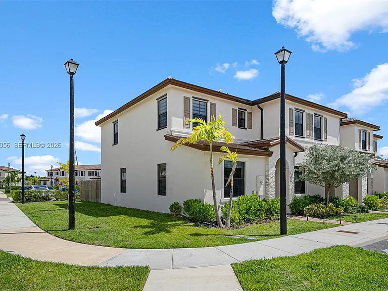 9941 SW 231st Ln #9941 — Photo 8