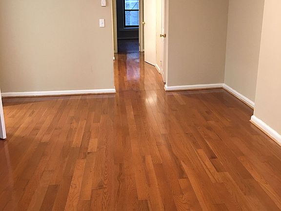 2nd image of 537 9th Ave APT 4