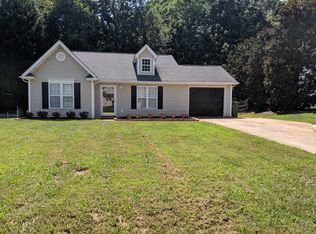 145 Arbor Ridge Rd, Mount Holly, NC 28120