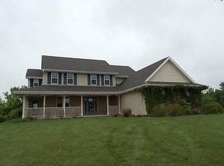 1063 Springfield Dr, De Pere, WI 54115