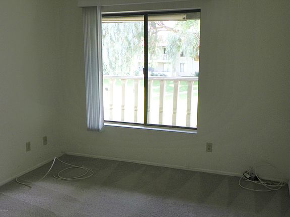 5th image of 8649 E ROYAL PALM Road #208