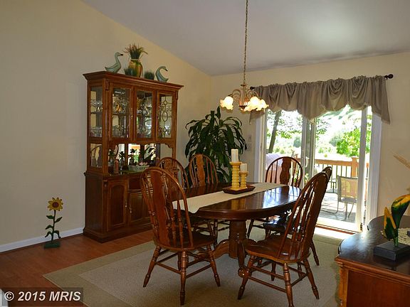 5th image of 8011 Westbury Dr