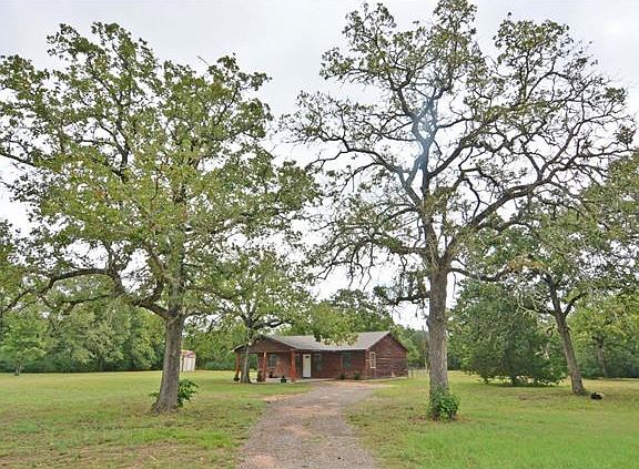 2nd image of 326 Zapalac Rd