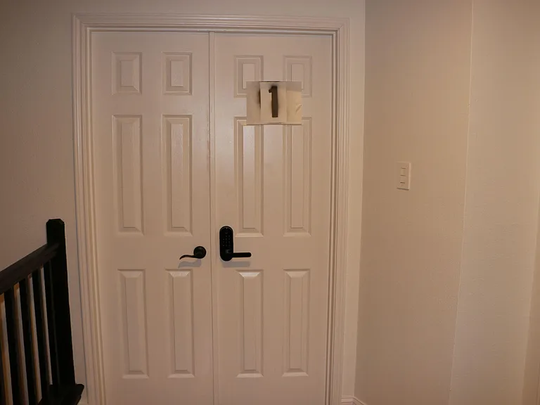 Laurel Valley Ln — Photo 2