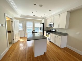 341 Gallivan Blvd UNIT 8, Boston, MA 02124