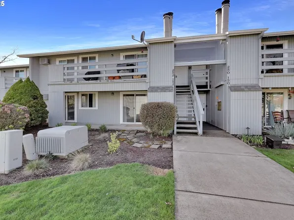 650 Harlow Rd APT 152, Springfield, OR 97477