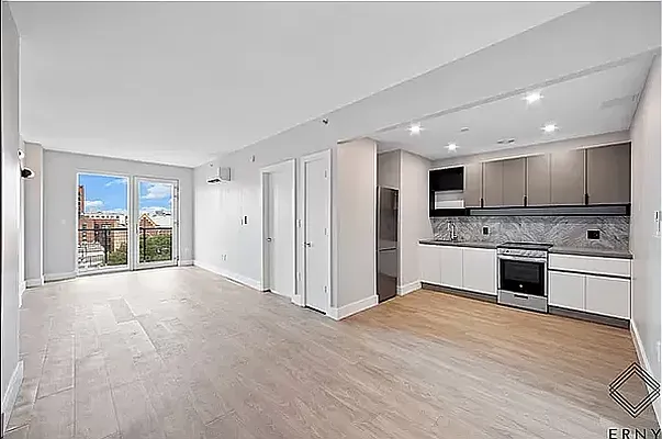 Rented by ERNY LLC | media 20