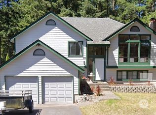 536 SW Littletree Cir, Pt Orchard, WA 98367