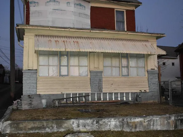 506 N 6th St, Altoona, PA 16601