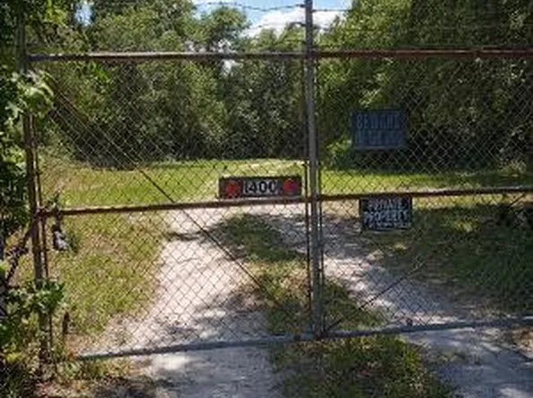 1400 S Us Highway 1, Oak Hill, FL 32759