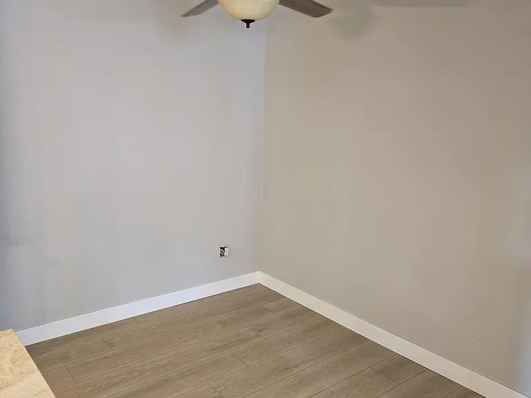 1730 S El Camino Real S #H205 — Photo 24